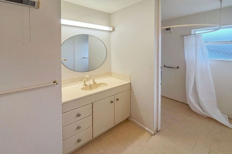 Photo of property in 5/33 Wrights Road, Addington, Christchurch, 8024