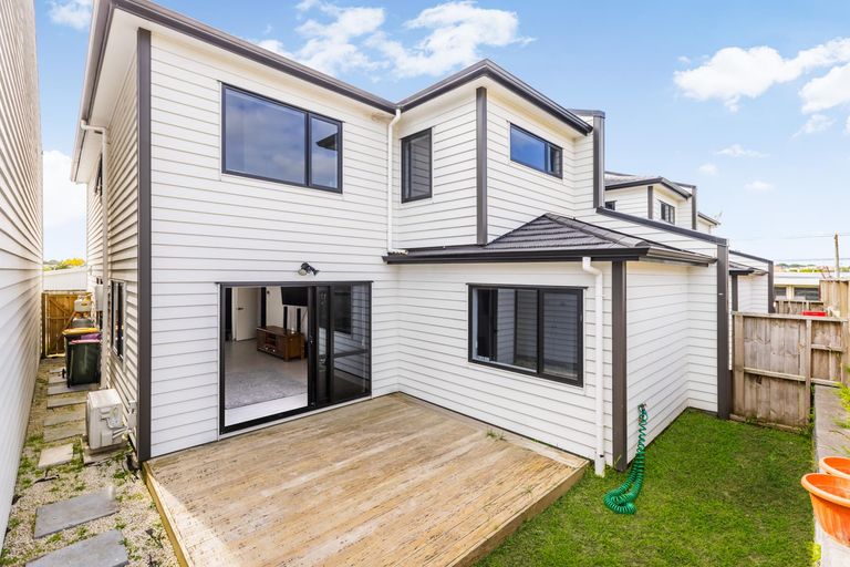 Photo of property in 4c Old Wairoa Road, Papakura, 2110