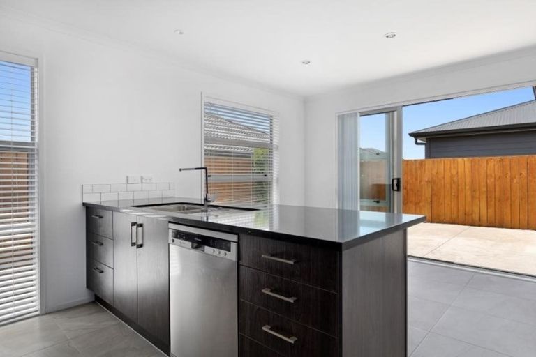 Photo of property in 36 Landing Drive, Pyes Pa, Tauranga, 3112