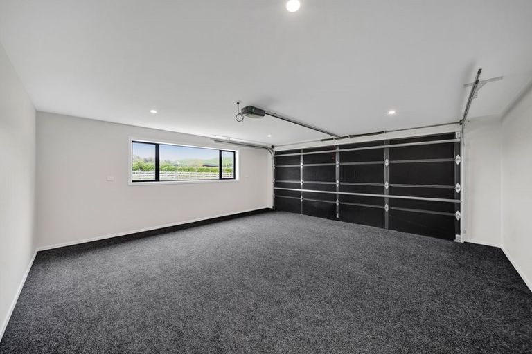 Photo of property in 13 Thomason Road, Egmont Village, New Plymouth, 4371