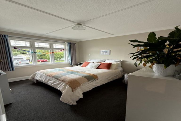 Photo of property in 339 Karori Road, Karori, Wellington, 6012