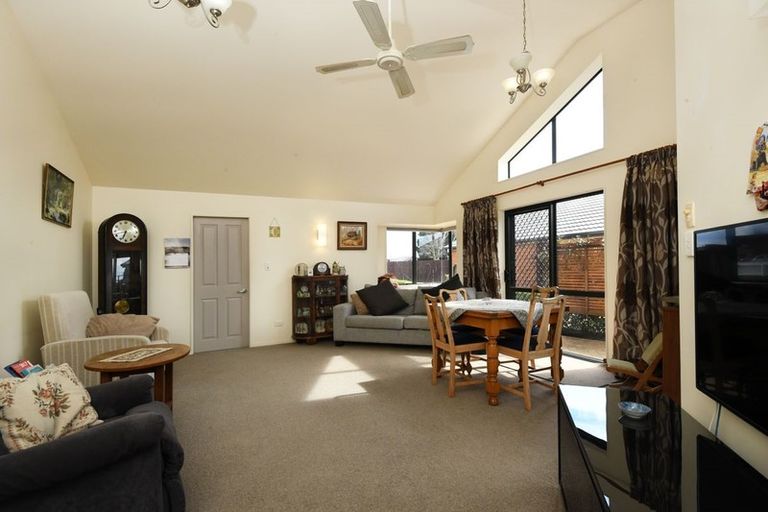 Photo of property in 2/403 Mahoe Street, Te Awamutu, 3800