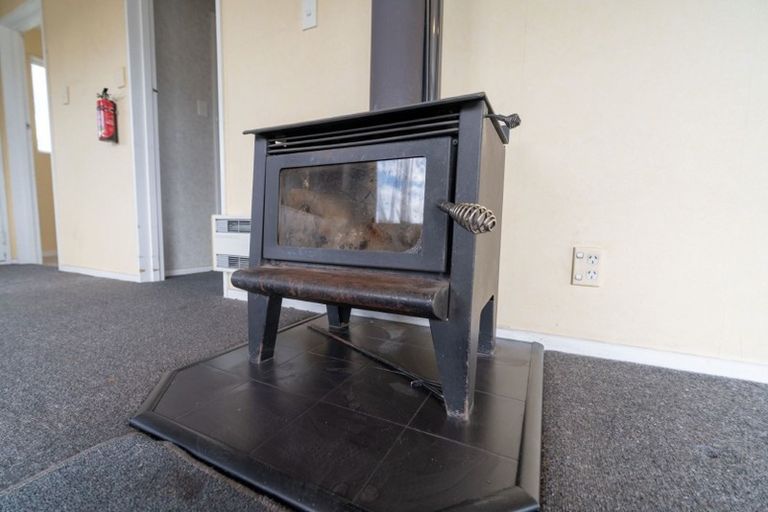 Photo of property in 14 Pop Andrew Drive, Te Anau, 9600