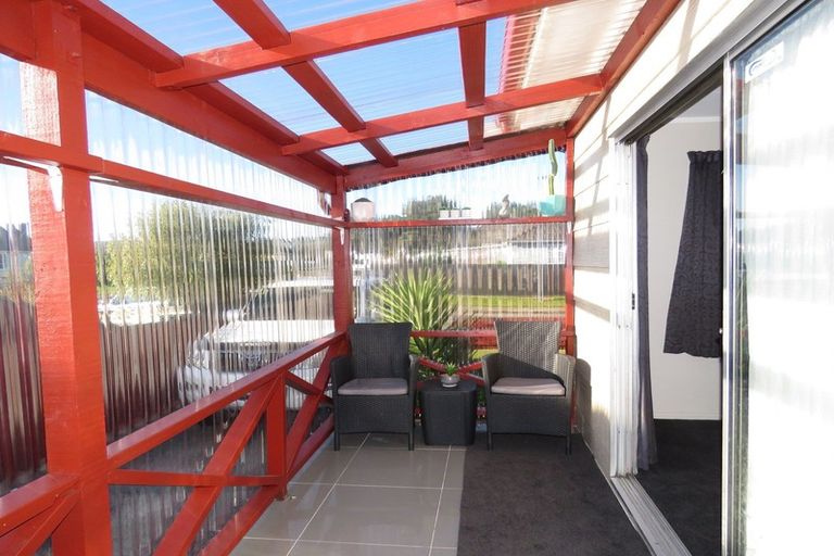 Photo of property in 10 Colvin Street, Westport, 7825