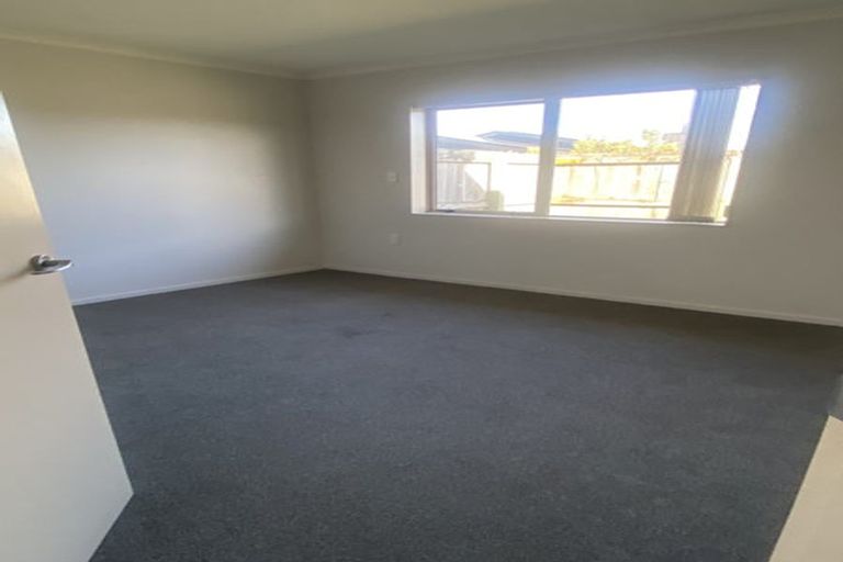 Photo of property in Villa Estate, 46/55 Armstrong Avenue, Carterton, 5713