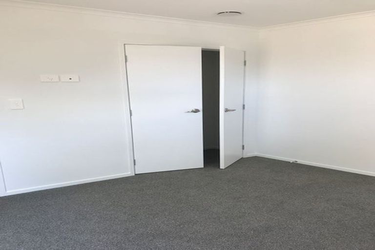 Photo of property in 2u1 Mcnicol Street, Fairfield, Hamilton, 3214