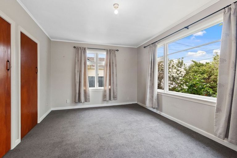 Photo of property in 315 Westminster Street, Mairehau, Christchurch, 8013