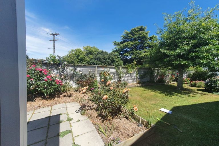 Photo of property in 2 Sam Meads Way, Greytown, 5712