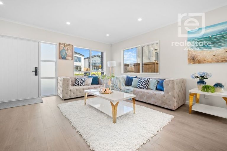 Photo of property in 57 Koromeke Street, Flat Bush, Auckland, 2019