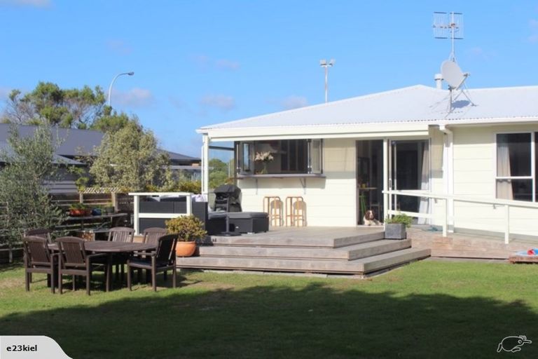 Photo of property in 121 Links Avenue, Mount Maunganui, 3116