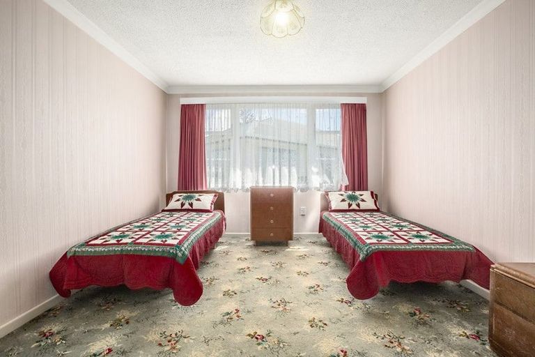 Photo of property in 148 Main Road, Tawa, Wellington, 5028