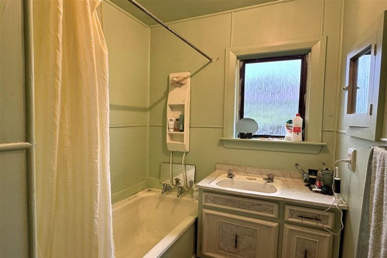 Photo of property in 16 Peel Street, Cobden, Greymouth, 7802