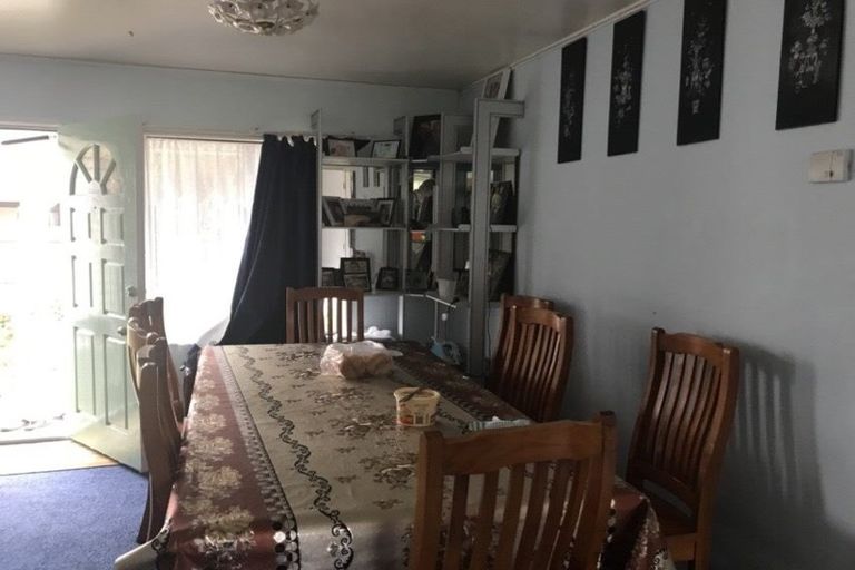 Photo of property in 60a Robertson Road, Favona, Auckland, 2024