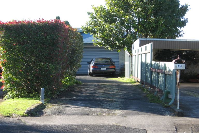 Photo of property in 19 Lovelock Place, Chartwell, Hamilton, 3210