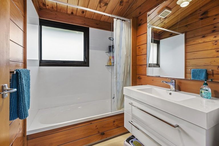 Photo of property in 178 Mitchell Street, Brooklyn, Wellington, 6021