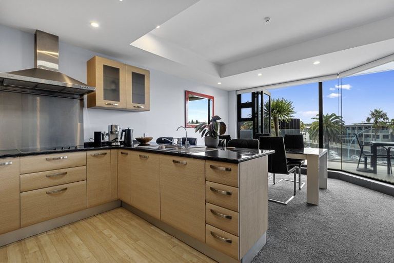 Photo of property in 314 Maunganui Road, Mount Maunganui, 3116
