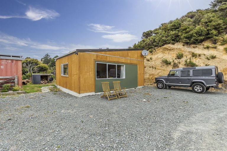 Photo of property in 522 Paremata Haywards Road, Judgeford, Porirua, 5381