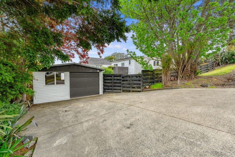 Photo of property in 76 Mcentee Road, Waitakere, Auckland, 0816