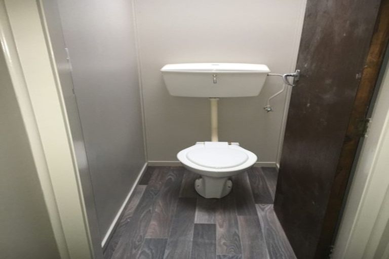 Photo of property in 18 Inverness Avenue, Hamilton East, Hamilton, 3216