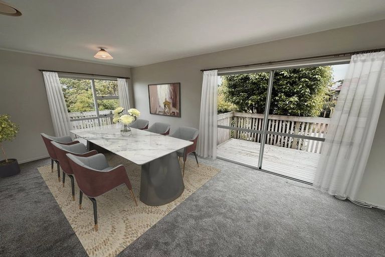 Photo of property in 23 Luckens Road, West Harbour, Auckland, 0618