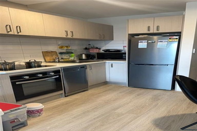 Photo of property in 6/9g East Street, Papakura, 2110