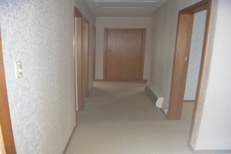 Photo of property in 12 Rembrandt Place, Opaheke, Papakura, 2113