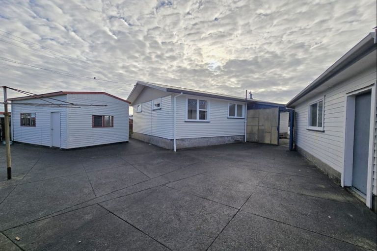 Photo of property in 221 Park Street, Hokitika, 7810