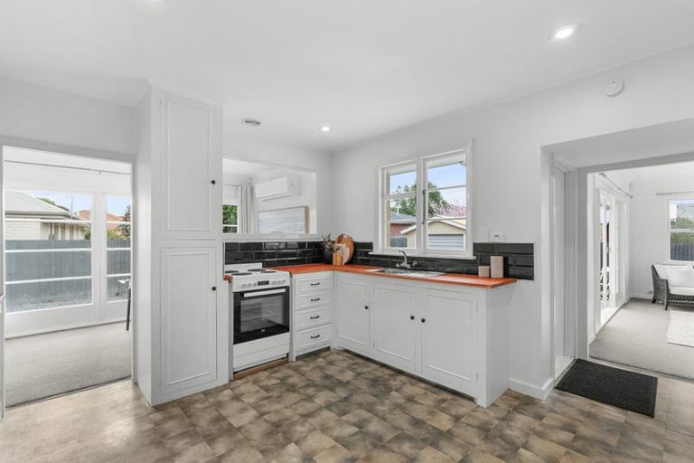 Photo of property in 136 Brookside Terrace, Bryndwr, Christchurch, 8053