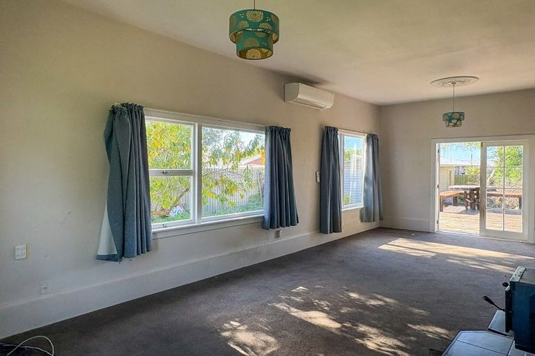 Photo of property in 25 Newcastle Street, Phillipstown, Christchurch, 8011