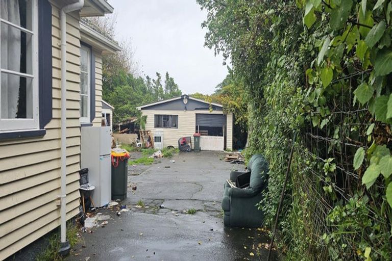 Photo of property in 185 Egmont Street, Patea, 4520
