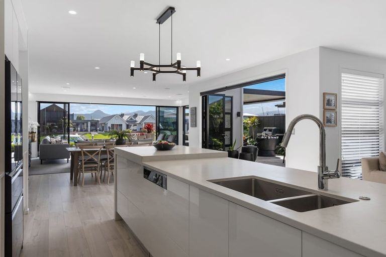 Photo of property in 113 Motu Grande, Pauanui, Hikuai, 3579