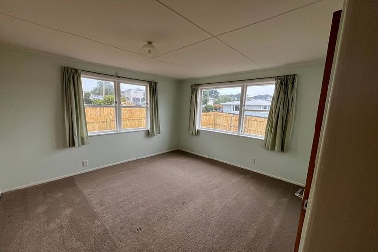 Photo of property in 27 Paenui Street, Titahi Bay, Porirua, 5022