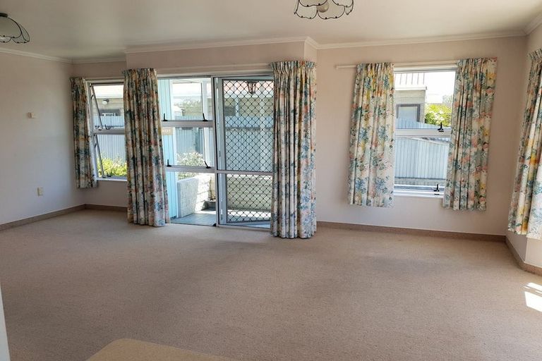 Photo of property in 21 Cole Street, Masterton, 5810