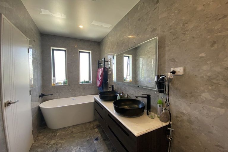 Photo of property in 21 Keepers Drive, Gulf Harbour, Whangaparaoa, 0930