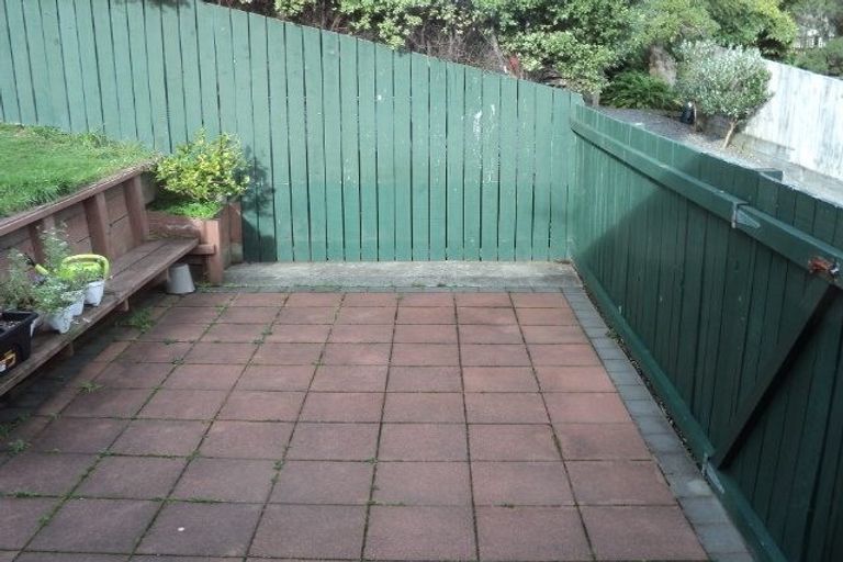 Photo of property in 25 Bombay Street, Ngaio, Wellington, 6035