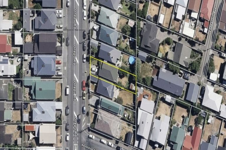 Photo of property in 107 Onepu Road, Lyall Bay, Wellington, 6022