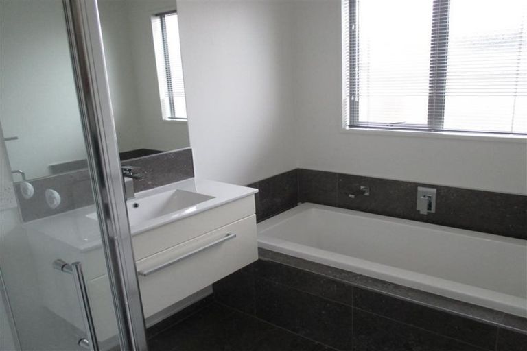 Photo of property in 16 The Runway, Wigram, Christchurch, 8042