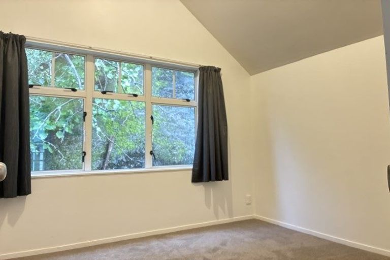Photo of property in 146h Aro Street, Aro Valley, Wellington, 6021