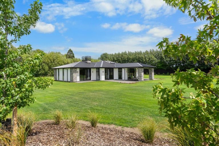 Photo of property in 21 Classiebawn Lane, Prebbleton, 7676