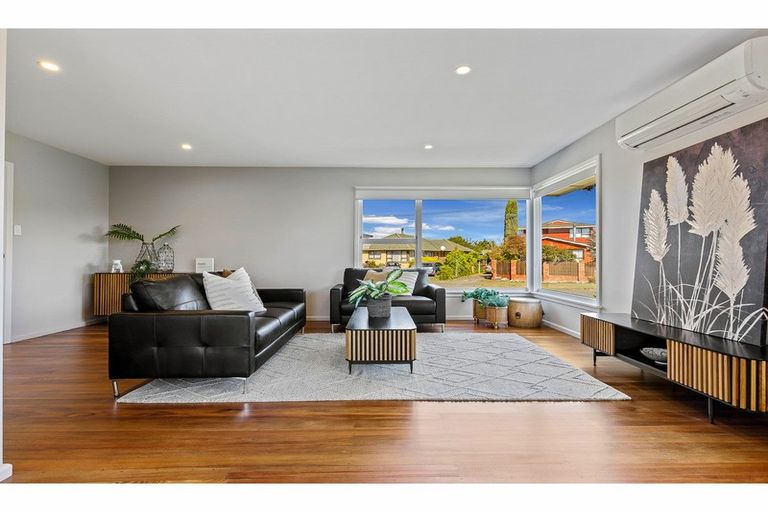 Photo of property in 42 Santa Rosa Avenue, Halswell, Christchurch, 8025
