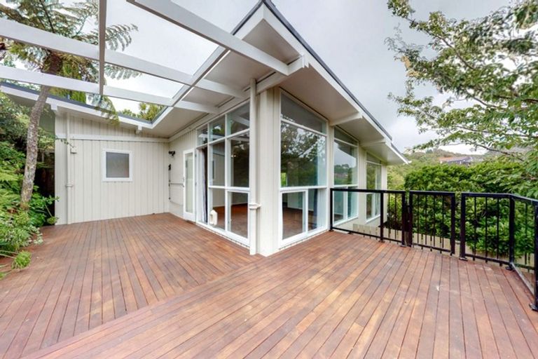 Photo of property in 9 Silverbirch Grove, Churton Park, Wellington, 6037
