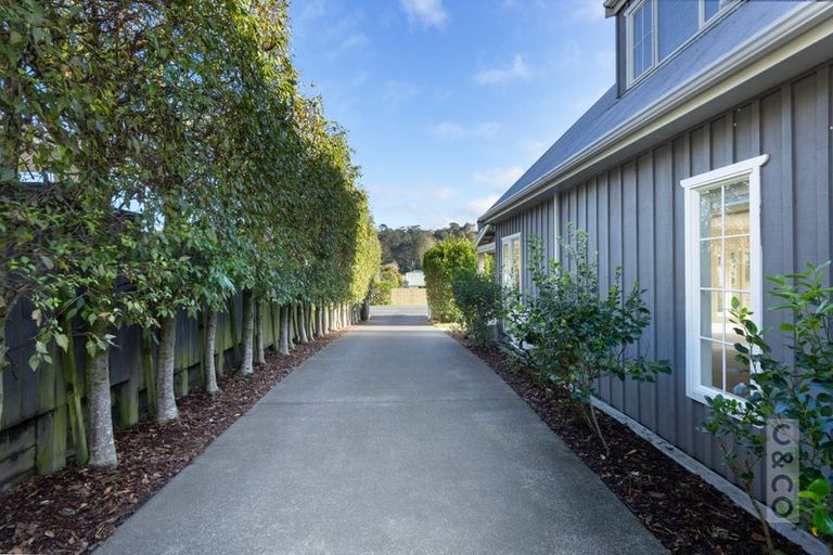 Photo of property in 5 Cambridge Road, Riverhead, 0820