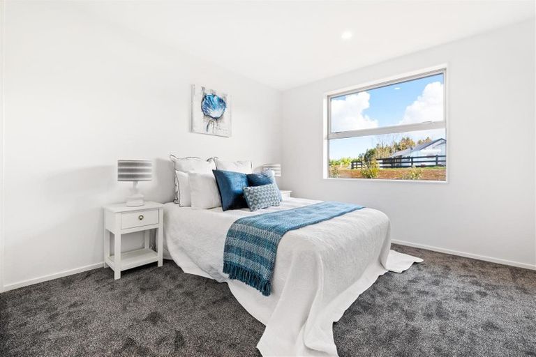 Photo of property in 2d Masters Road, Waiuku, 2681