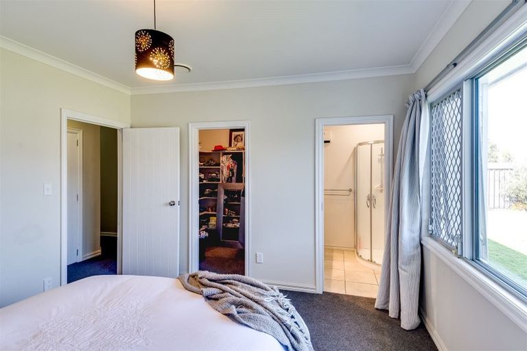 Photo of property in 4 Highgrove Place, Waipukurau, 4200