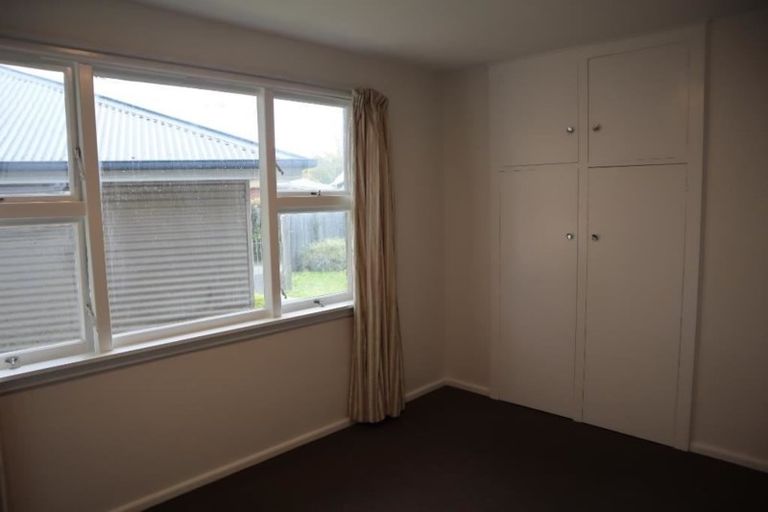 Photo of property in 66 Staveley Street, Avonhead, Christchurch, 8042