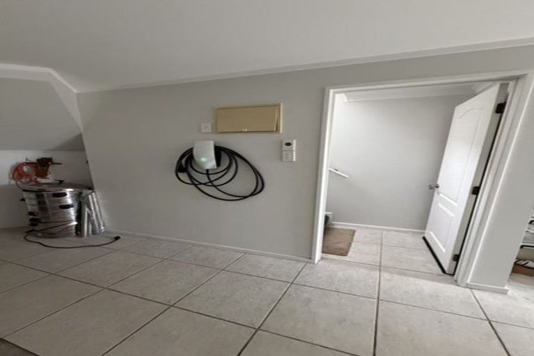 Photo of property in 124 Pemberton Avenue, Bayview, Auckland, 0629
