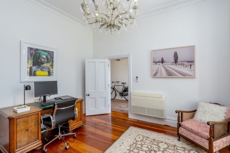 Photo of property in 30 Mcmaster Street, Greytown, 5712