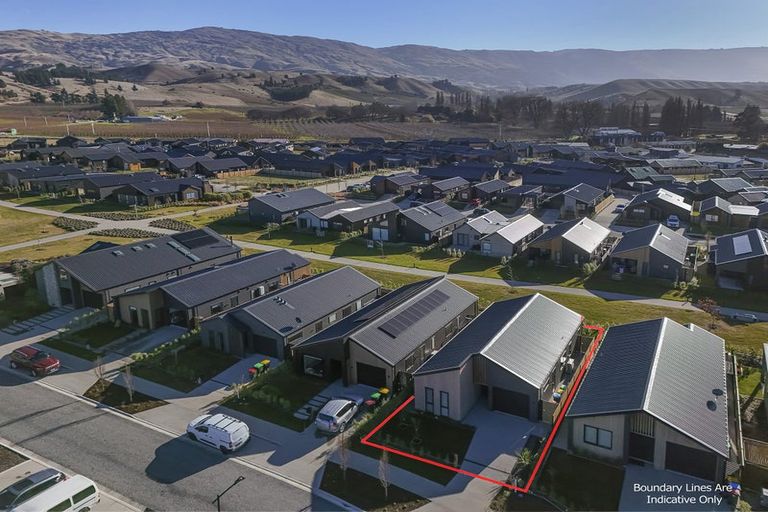Photo of property in 35 Vintage Street, Cromwell, 9310