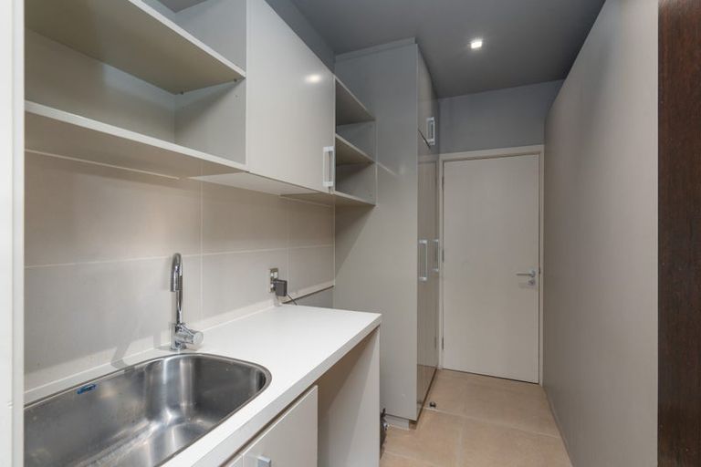 Photo of property in 20 Augusta Street, Redcliffs, Christchurch, 8081