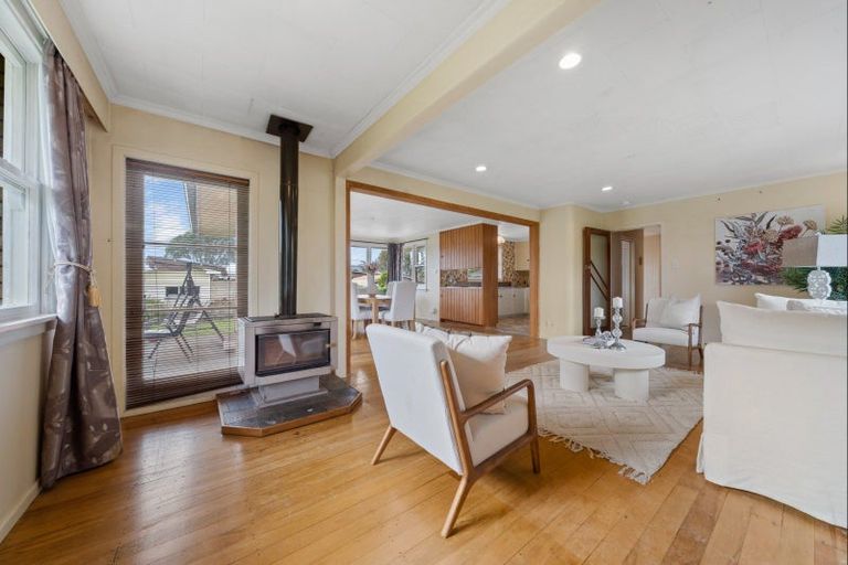 Photo of property in 46a Cumming Street, Okato, 4335